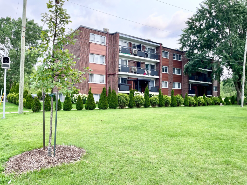 638-640 rue Pouliot Laval QC